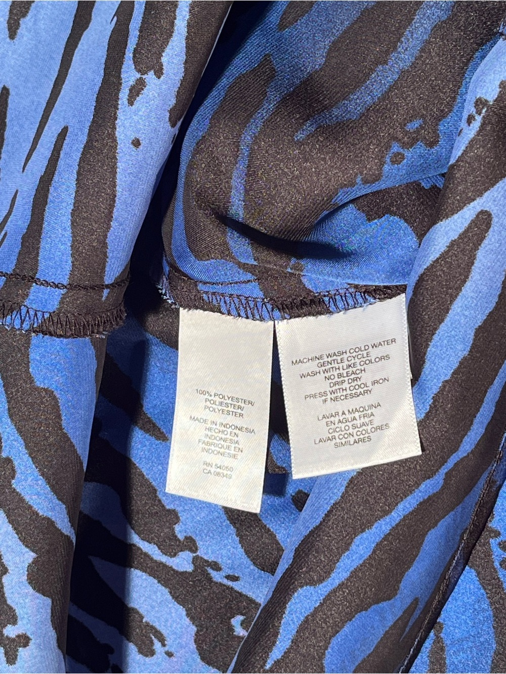 Jones New York Blue and Black Zebra-Stripe Button-Up Top -Sz: L - Picture 6 of 7